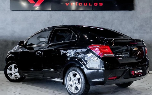 imagem-https://www.socarrao.com.br/sc-vehicle-images-prod/3885093/1789585032826-8483358_15_B_bd86b616fa.jpeg