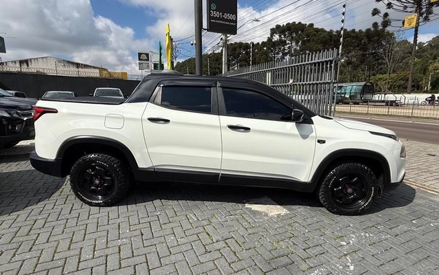 imagem-https://www.socarrao.com.br/sc-vehicle-images-prod/3885141/1789585094706-8440107_3_B_e7745e500c.jpeg