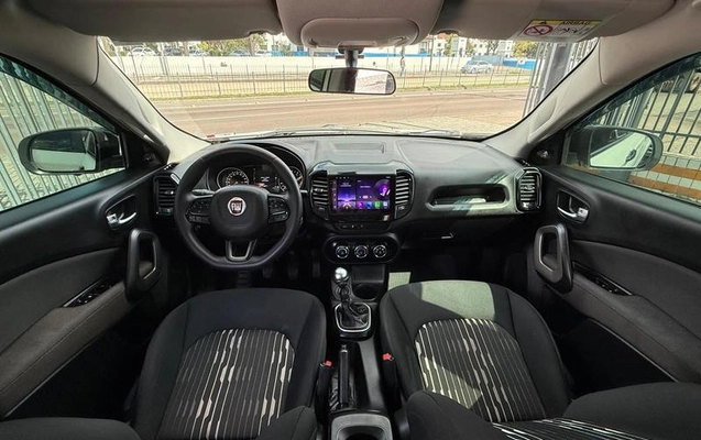 imagem-https://www.socarrao.com.br/sc-vehicle-images-prod/3885141/1789585094720-8440107_13_B_a7aec76b33.jpeg