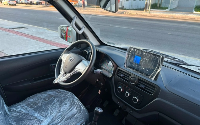imagem-https://www.socarrao.com.br/sc-vehicle-images-prod/3885148/1789585099168-bGRmLmpwZWc.jpeg