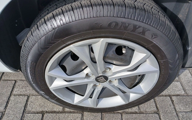 imagem-https://www.socarrao.com.br/sc-vehicle-images-prod/3885188/1789585164585-17.jpg