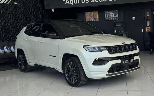 imagem-https://www.socarrao.com.br/sc-vehicle-images-prod/3885190/1789585188578-8407365_13_B_f9fd330e24.jpeg