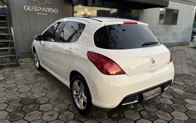 imagem-https://www.socarrao.com.br/sc-vehicle-images-prod/3885271/1789585335666-1_054318.jpg