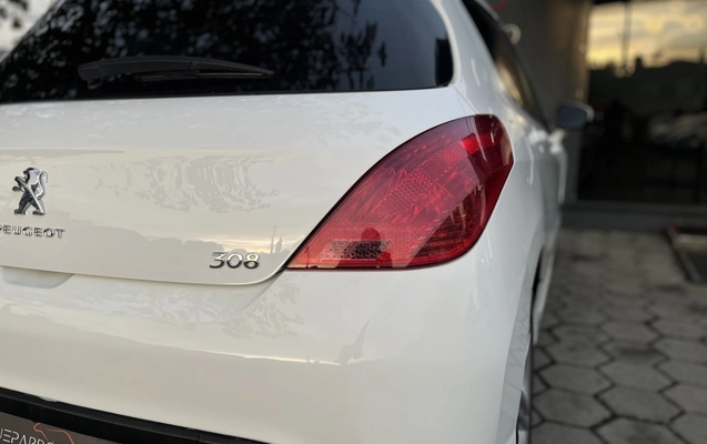 imagem-https://www.socarrao.com.br/sc-vehicle-images-prod/3885271/1789585335669-1_054320.jpg