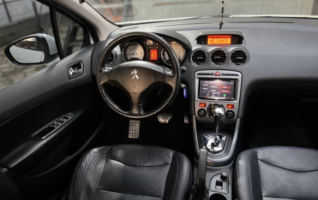 imagem-https://www.socarrao.com.br/sc-vehicle-images-prod/3885271/1789585335709-1_054326.jpg