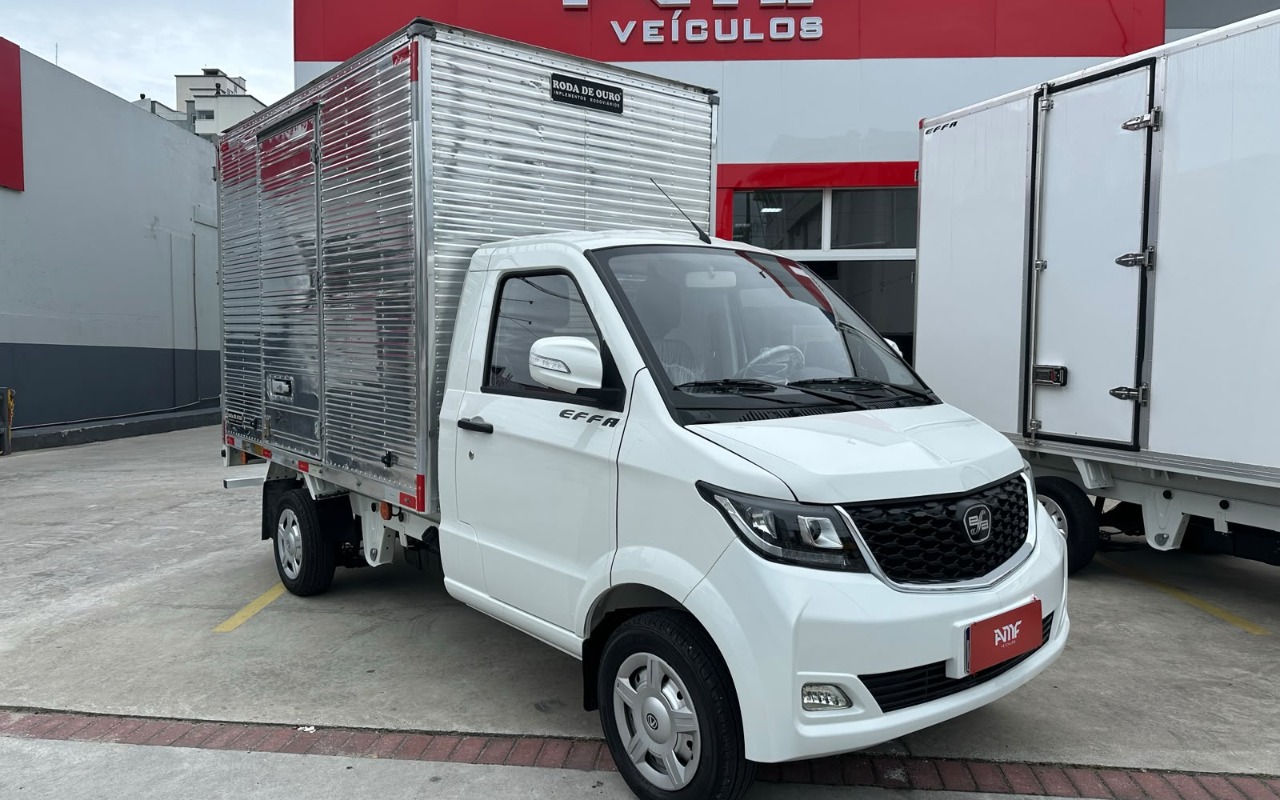 EFFA V21 2026 Branco — foto 1 de 3