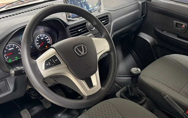 imagem-https://www.socarrao.com.br/sc-vehicle-images-prod/3885461/1789585784012-bXlldC5qcGVn.jpeg