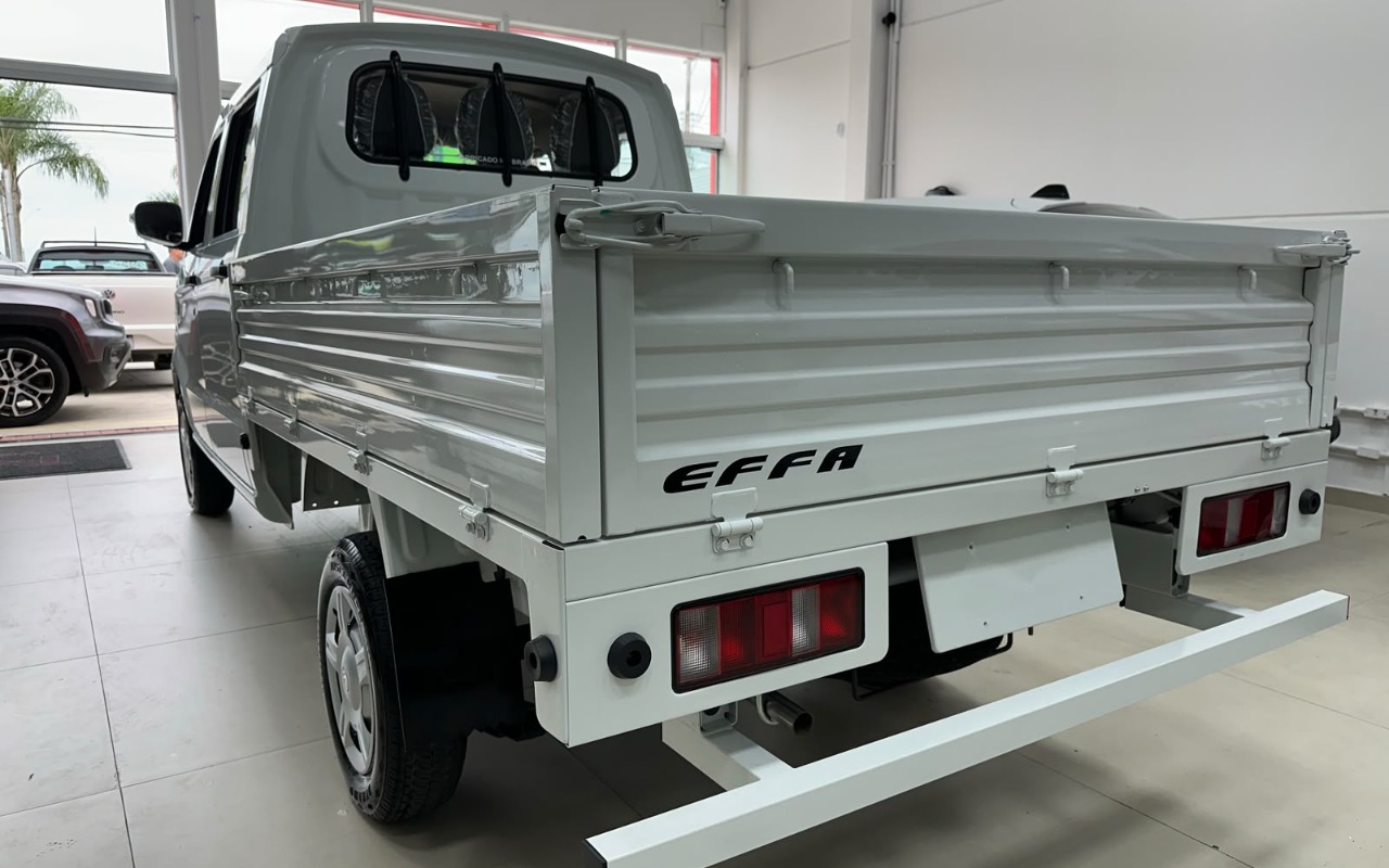 imagem-https://www.socarrao.com.br/sc-vehicle-images-prod/3885461/1790970417561-V2hhdHNBcHAgSW1hZ2UgMjAyNi0xMC0wMiBhdCAxNi4yNC40MS5qcGVn.jpeg