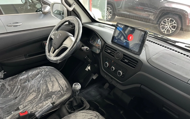 imagem-https://www.socarrao.com.br/sc-vehicle-images-prod/3885461/1790970418640-V2hhdHNBcHAgSW1hZ2UgMjAyNi0xMC0wMiBhdCAxNi4yNC40MyAoMSkuanBlZw.jpeg