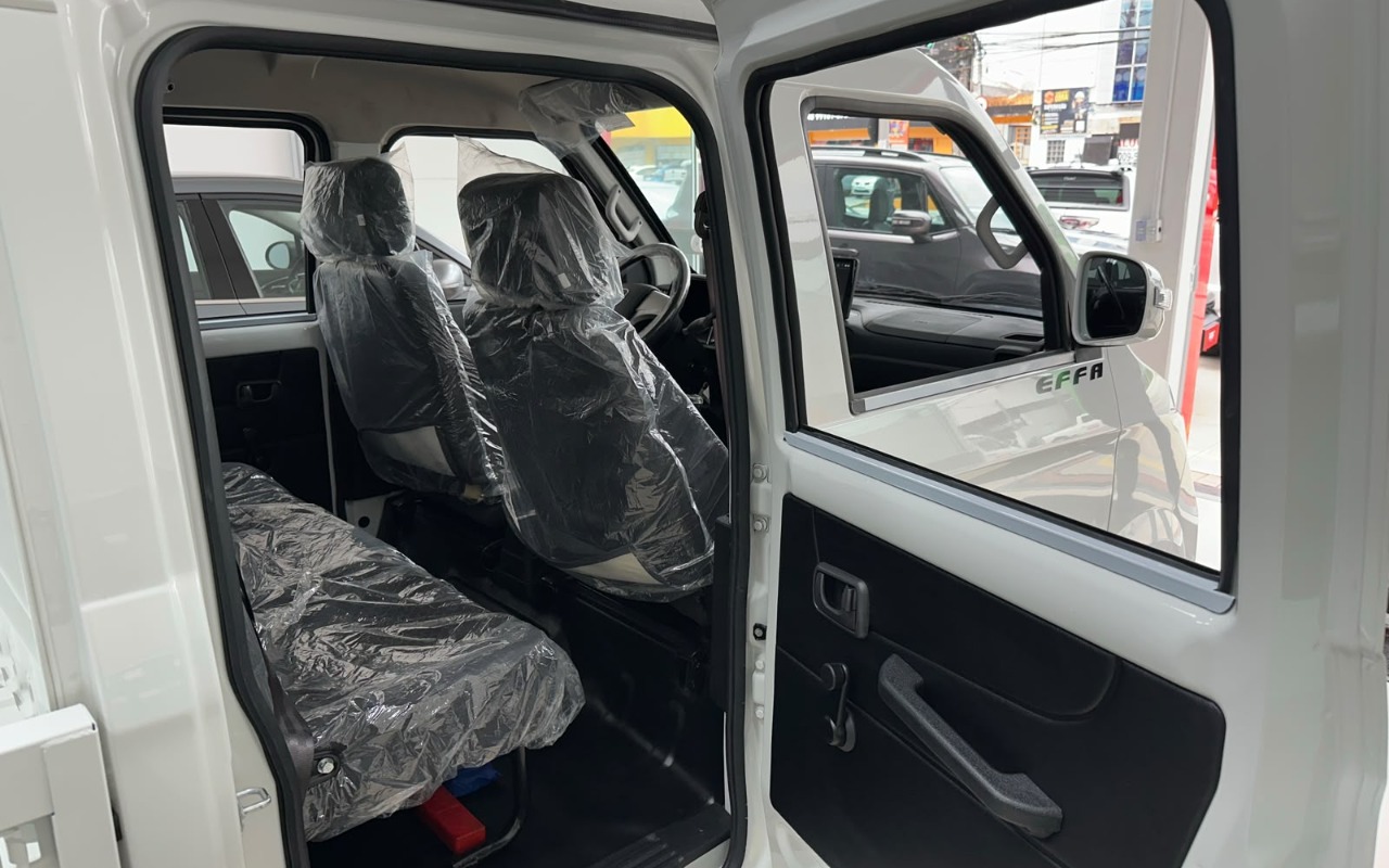 imagem-https://www.socarrao.com.br/sc-vehicle-images-prod/3885461/1790970418808-V2hhdHNBcHAgSW1hZ2UgMjAyNi0xMC0wMiBhdCAxNi4yNC40MyAoMykuanBlZw.jpeg
