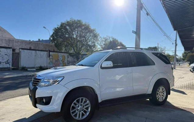 imagem-https://www.socarrao.com.br/sc-vehicle-images-prod/3885571/1789586035255-8205950_9_B_b4b8c94f27.jpeg