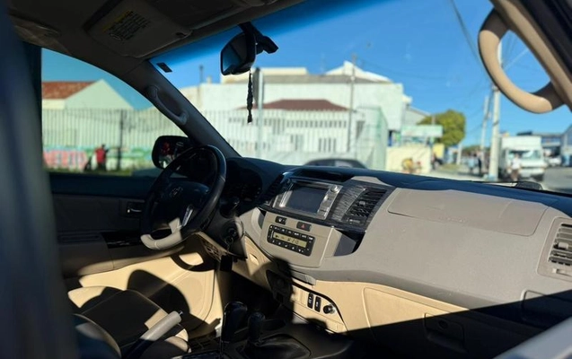 imagem-https://www.socarrao.com.br/sc-vehicle-images-prod/3885571/1789586035266-8205950_4_B_9a6fd393e0.jpeg