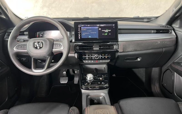 imagem-https://www.socarrao.com.br/sc-vehicle-images-prod/3885648/1789586250690-8482584_14_B_f497739a39.jpeg