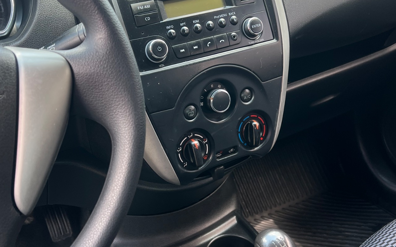 imagem-https://www.socarrao.com.br/sc-vehicle-images-prod/3885657/1789586276428-SU1HXzAzMDIuanBlZw.jpeg