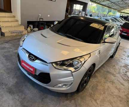 Hyundai Veloster 1.6 16V 140cv Aut. 2012 Prata — foto 1 de 3