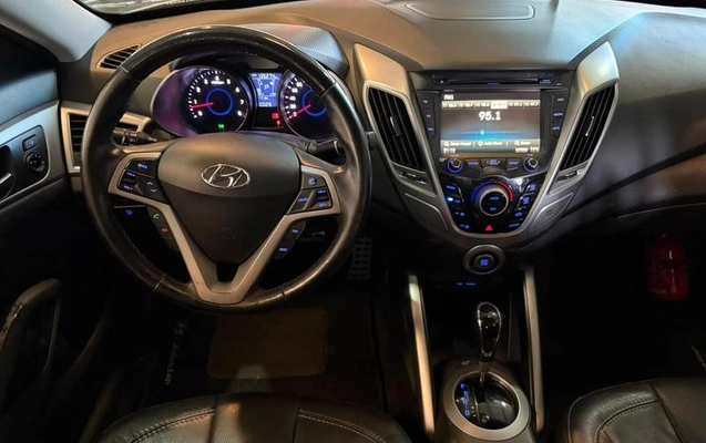 imagem-https://www.socarrao.com.br/sc-vehicle-images-prod/3885715/1789586480635-8475852_9_B_8814c0222c.jpeg