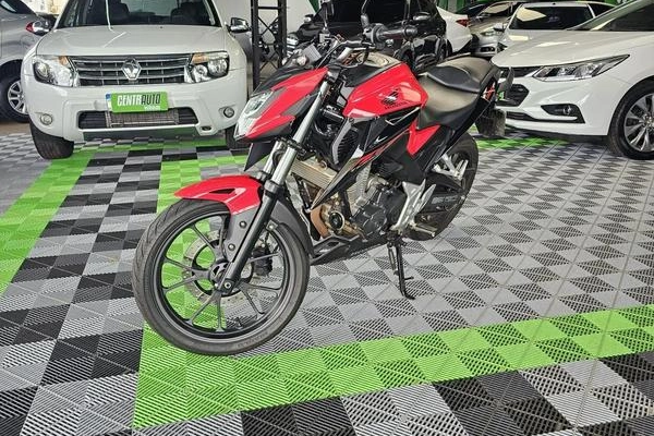 imagem-https://www.socarrao.com.br/sc-vehicle-images-prod/3885716/1789670367746-8471860_2_B_bc557b0533.jpeg