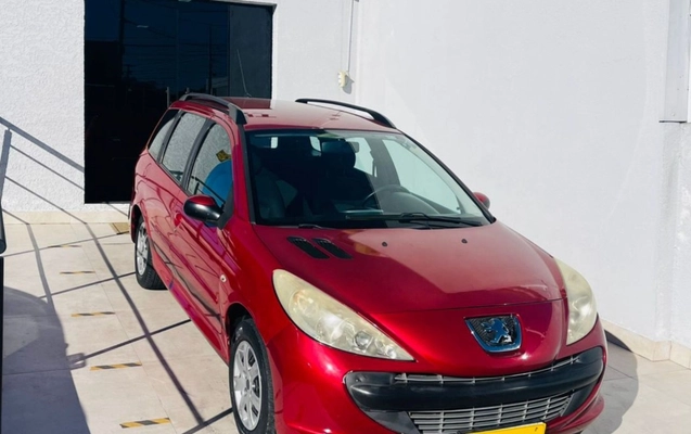 imagem-https://www.socarrao.com.br/sc-vehicle-images-prod/3885725/1789586530552-Sk9DS0VZICgyMikuanBn.jpg