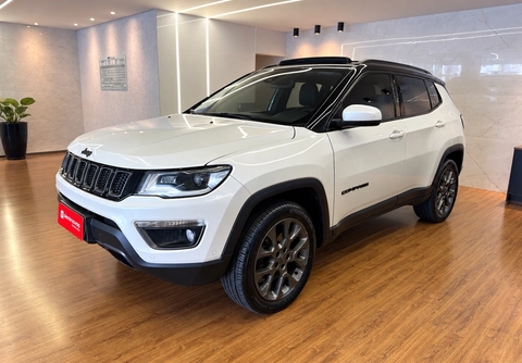 Jeep Compass 2021 Branco — foto 1 de 3