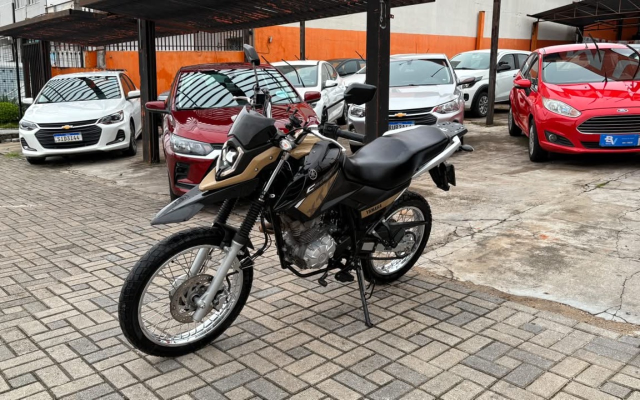 imagem-https://www.socarrao.com.br/sc-vehicle-images-prod/3885980/1789586932029-V2hhdHNBcHAgSW1hZ2UgMjAyNi0wOS0xNSBhdCAxMC4xMi41NSAoMykuanBlZw.jpeg