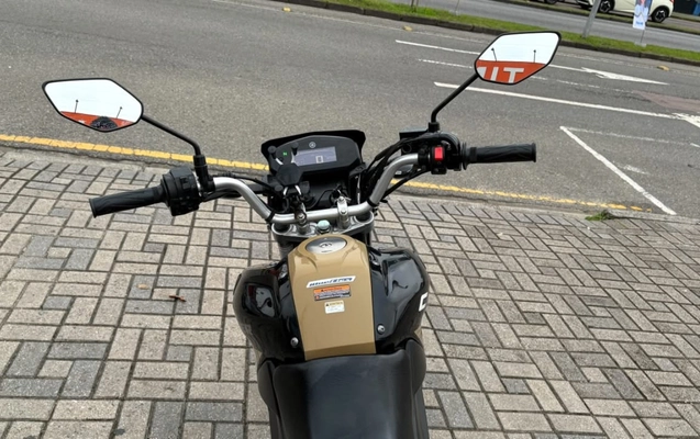 imagem-https://www.socarrao.com.br/sc-vehicle-images-prod/3885980/1789586932405-V2hhdHNBcHAgSW1hZ2UgMjAyNi0wOS0xNSBhdCAxMC4xMi41Ny5qcGVn.jpeg