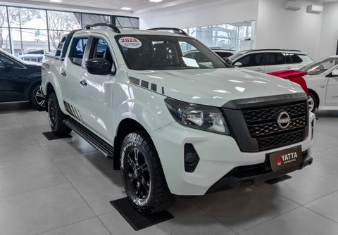 Nissan Frontier 2024 Branco — foto 1 de 3