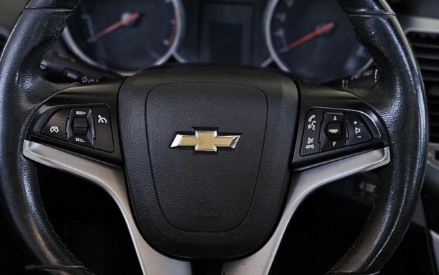 imagem-https://www.socarrao.com.br/sc-vehicle-images-prod/3886223/1789587571135-kM6Gs89eGCy37Ofv2bn1xc6nZCZWzyxu.jpg