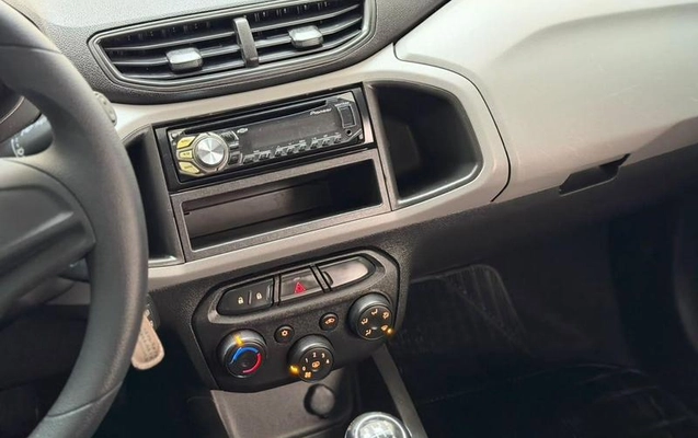 imagem-https://www.socarrao.com.br/sc-vehicle-images-prod/3886249/1789587560284-8380155_17_B_1431a4dfc5.jpeg