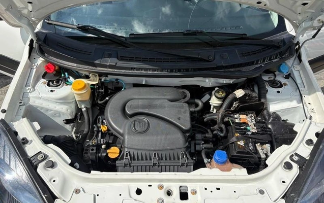 imagem-https://www.socarrao.com.br/sc-vehicle-images-prod/3886419/1789587822328-8265407_7_B_22476fcfb4.jpeg