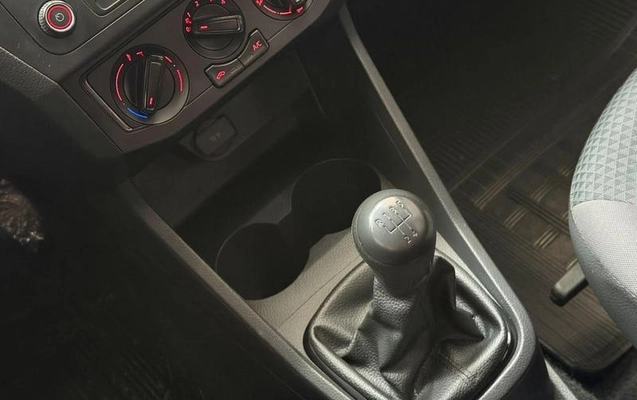imagem-https://www.socarrao.com.br/sc-vehicle-images-prod/3886440/1789587840974-8432350_17_B_3fc60e5bc0.jpeg