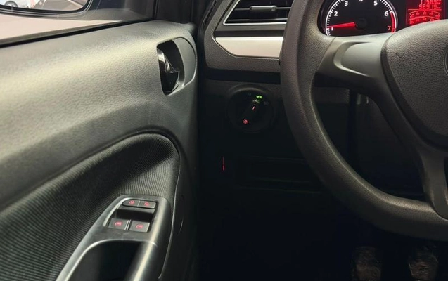 imagem-https://www.socarrao.com.br/sc-vehicle-images-prod/3886440/1789587840977-8432350_19_B_b16f2d56b0.jpeg