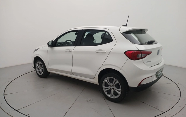imagem-https://www.socarrao.com.br/sc-vehicle-images-prod/3886443/1789587848677-4.jpg
