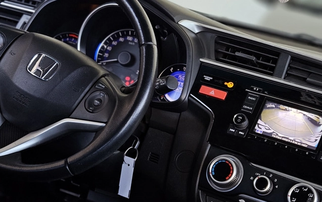 imagem-https://www.socarrao.com.br/sc-vehicle-images-prod/3886478/1789587892891-J0X14HNKnT7CIyXPI8QOYEMk1a8pxw2d.jpg