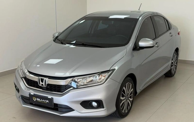 imagem-https://www.socarrao.com.br/sc-vehicle-images-prod/3886513/1789588187778-8459511_2_B_41c5c24d77.jpeg
