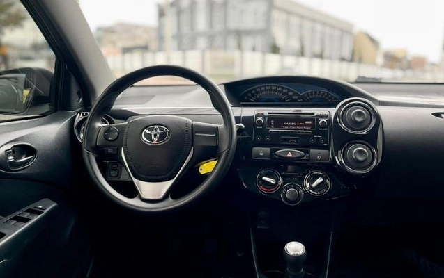 imagem-https://www.socarrao.com.br/sc-vehicle-images-prod/3886516/1789588236203-8475411_8_B_bd25097359.jpeg