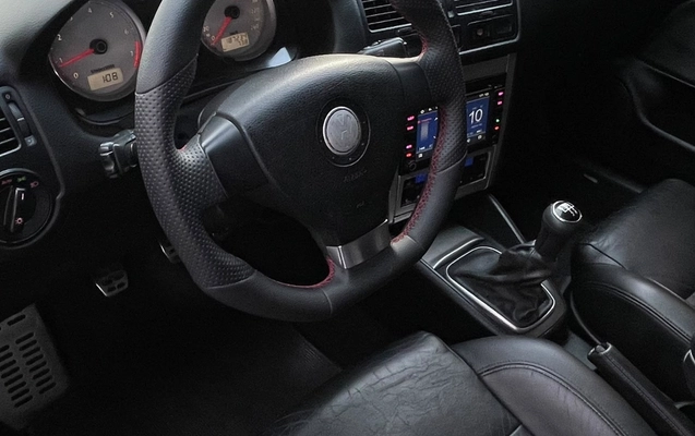 imagem-https://www.socarrao.com.br/sc-vehicle-images-prod/3886535/1789588323796-SU1HXzA0NDUuanBlZw.jpeg