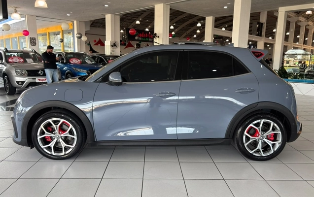 imagem-https://www.socarrao.com.br/sc-vehicle-images-prod/3886643/1789588515482-4_045443.jpg
