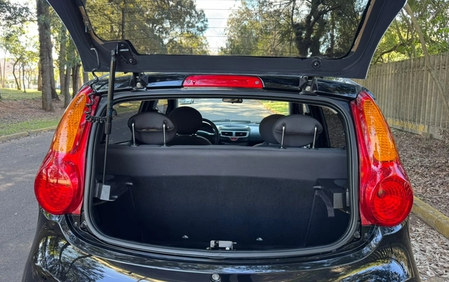 imagem-https://www.socarrao.com.br/sc-vehicle-images-prod/3886718/1789588589230-V2hhdHNBcHAgSW1hZ2UgMjAyNi0wOS0xNiBhdCAxNi4xOC40MS5qcGVn.jpeg