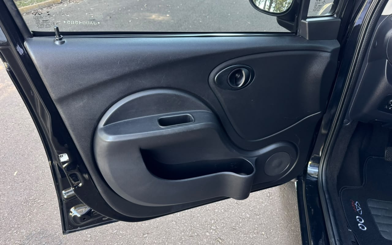 imagem-https://www.socarrao.com.br/sc-vehicle-images-prod/3886718/1789588589640-V2hhdHNBcHAgSW1hZ2UgMjAyNi0wOS0xNiBhdCAxNi4xOC4zOSAoMykuanBlZw.jpeg