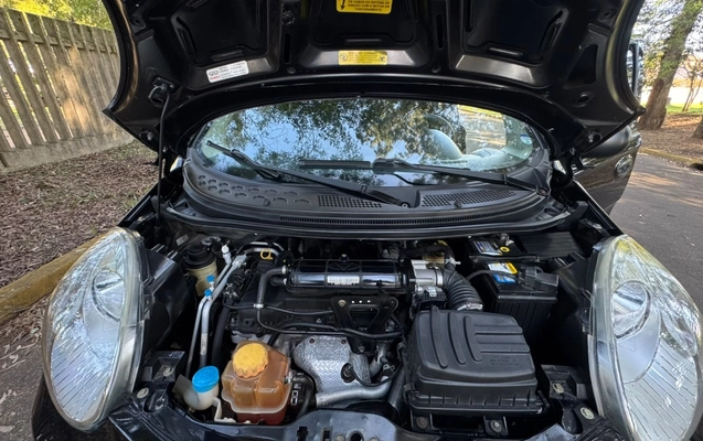 imagem-https://www.socarrao.com.br/sc-vehicle-images-prod/3886718/1789588589826-V2hhdHNBcHAgSW1hZ2UgMjAyNi0wOS0xNiBhdCAxNi4xOC40MiAoMSkuanBlZw.jpeg