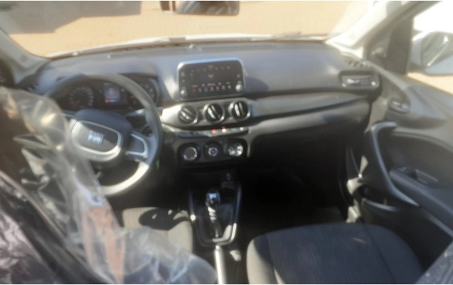 imagem-https://www.socarrao.com.br/sc-vehicle-images-prod/3886807/1789588715814-12.jpg