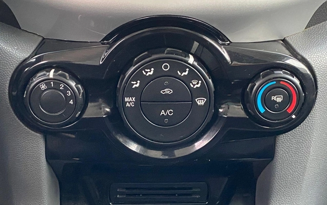 imagem-https://www.socarrao.com.br/sc-vehicle-images-prod/3886873/1789588956824-7b3065aad4f44437afacc46f55c0977f_1721233014819.jpg