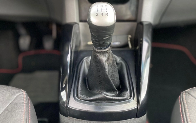 imagem-https://www.socarrao.com.br/sc-vehicle-images-prod/3886873/1789588956825-848ef4a02dc04c5292ffc1d4eaa6b4c3_1721233014773.jpg