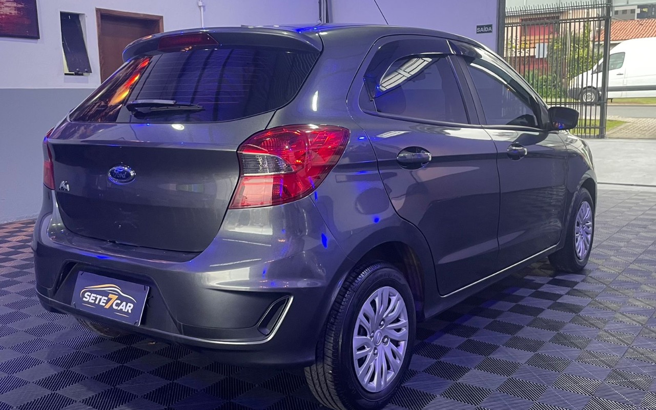 imagem-https://www.socarrao.com.br/sc-vehicle-images-prod/3887008/1789589334990-V2hhdHNBcHAgSW1hZ2UgMjAyNi0wNy0wMiBhdCAyMS4wOS4yMCAoMikuanBlZw.jpeg