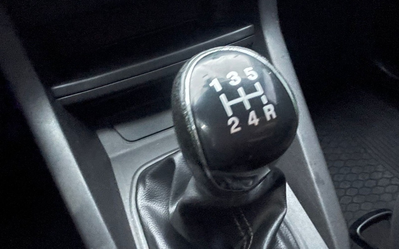 imagem-https://www.socarrao.com.br/sc-vehicle-images-prod/3887008/1789589335569-V2hhdHNBcHAgSW1hZ2UgMjAyNi0wNy0wMiBhdCAyMS4wOS4yNCAoMSkuanBlZw.jpeg