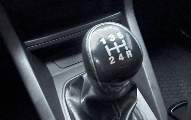 imagem-https://www.socarrao.com.br/sc-vehicle-images-prod/3887008/1789589335569-V2hhdHNBcHAgSW1hZ2UgMjAyNi0wNy0wMiBhdCAyMS4wOS4yNCAoMSkuanBlZw.jpeg