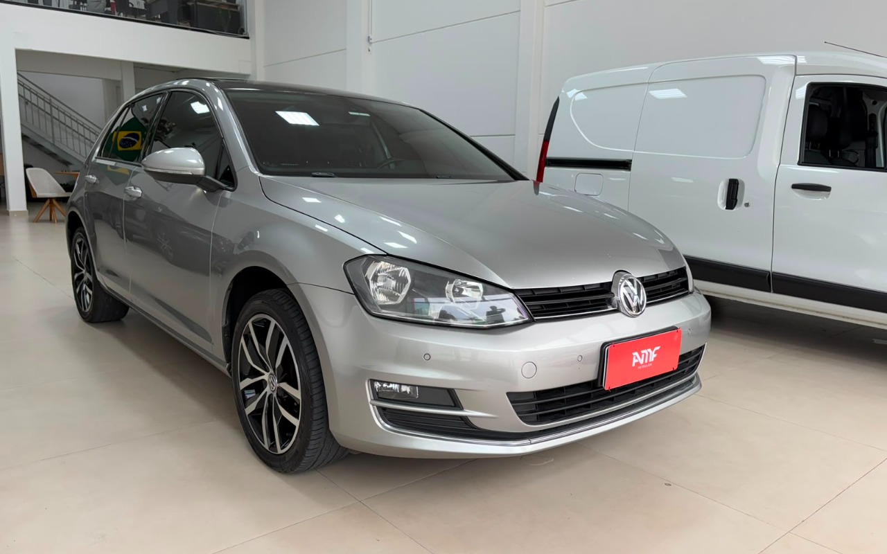 Volkswagen Golf 2014 Prata — foto 1 de 3