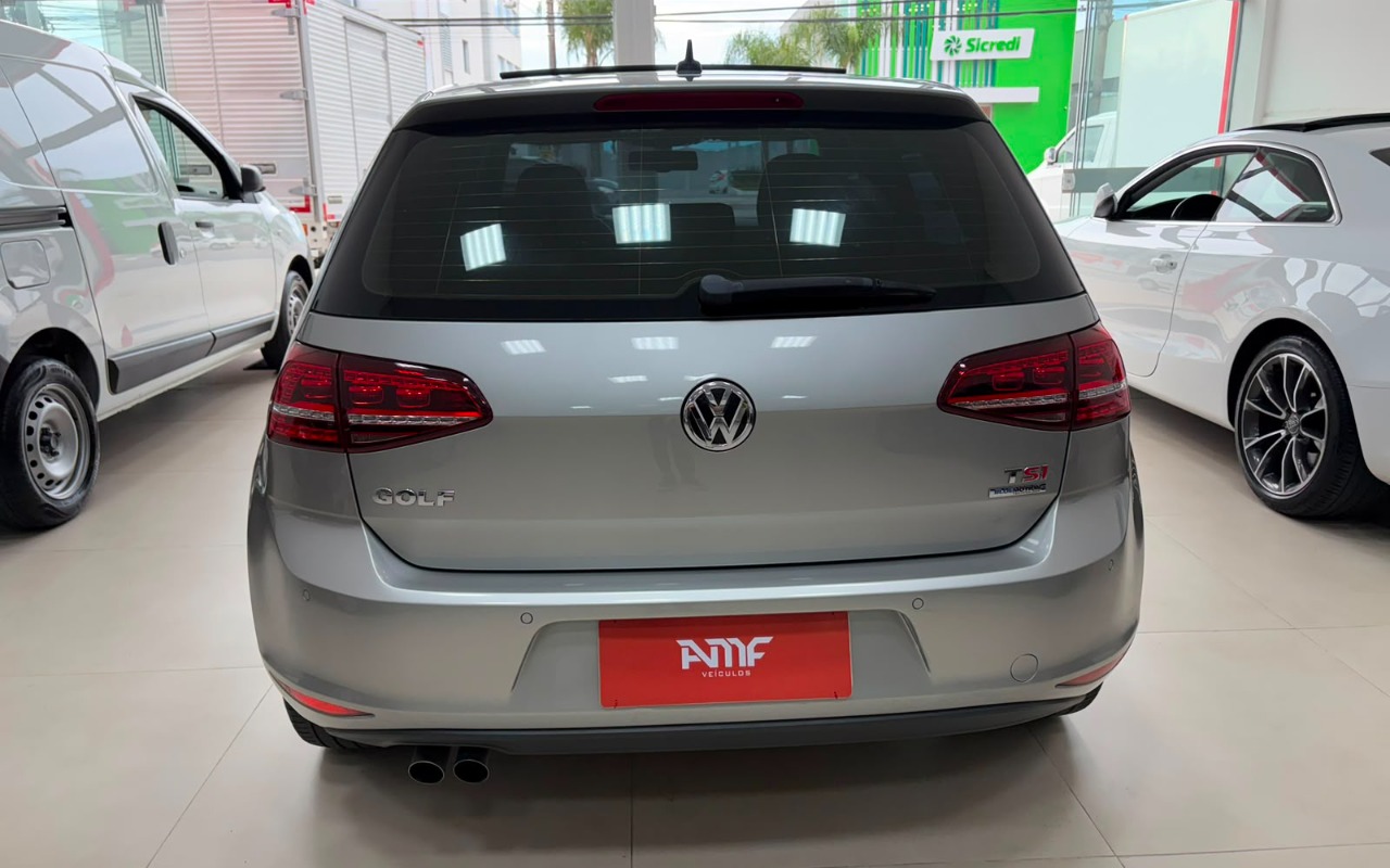 imagem-https://www.socarrao.com.br/sc-vehicle-images-prod/3887120/1789589497795-dGV1Z2ZuLmpwZWc.jpeg