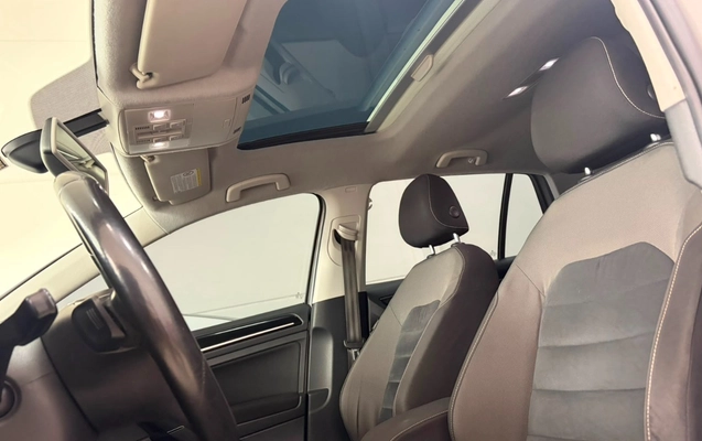 imagem-https://www.socarrao.com.br/sc-vehicle-images-prod/3887120/1789589498661-dGpyZXQuanBlZw.jpeg
