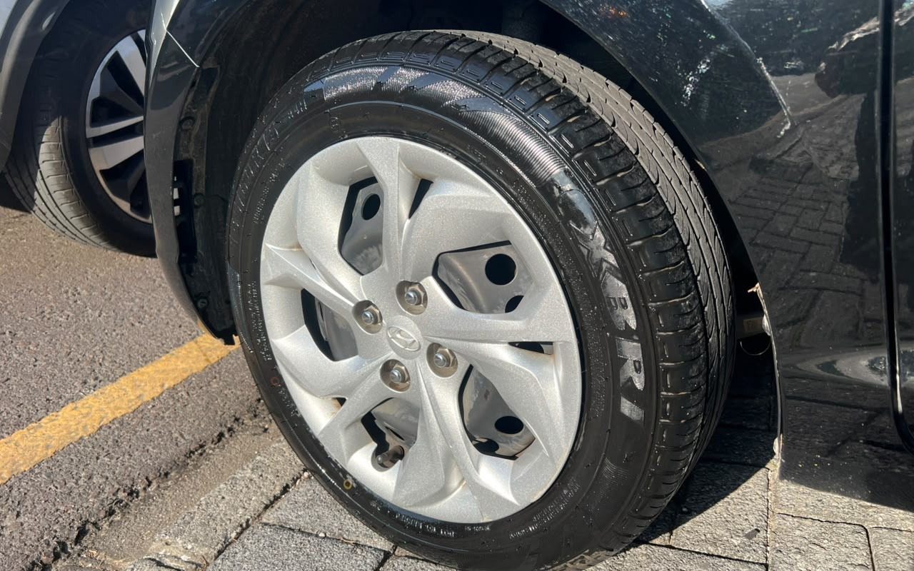 imagem-https://www.socarrao.com.br/sc-vehicle-images-prod/3887167/1789589576731-V2hhdHNBcHAgSW1hZ2UgMjAyNi0wOS0xNiBhdCAxNi40NS4zN2RkLmpwZWc.jpeg
